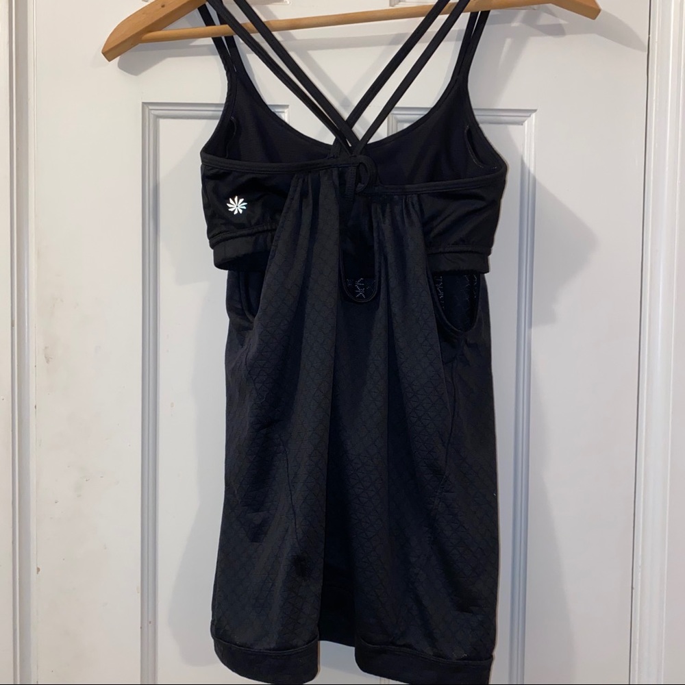 Athleta hidden agenda tank black size small